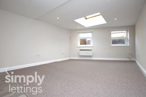 Studio to rent, Teville Road, Worthing