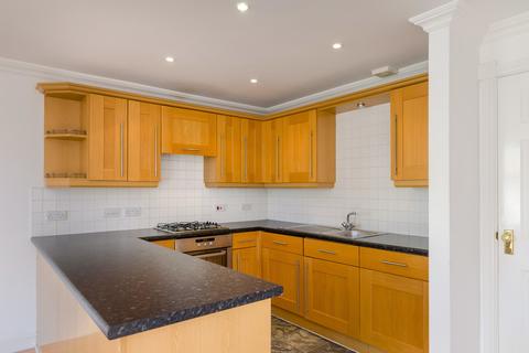 4 Bishopfields Cloisters, York, YO26 4ZL