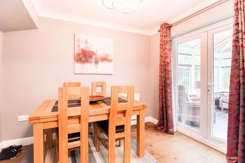 26 Bluebell Close, Leek, ST13 7AW