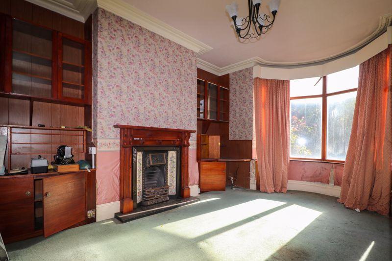 Kensington Road, Blackpool 3 bed semidetached house £120,000