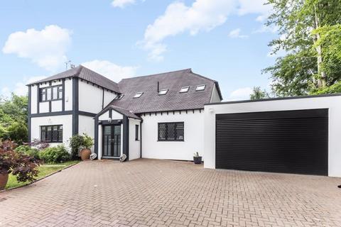 227 Stanstead Road, Caterham, CR3 6AJ