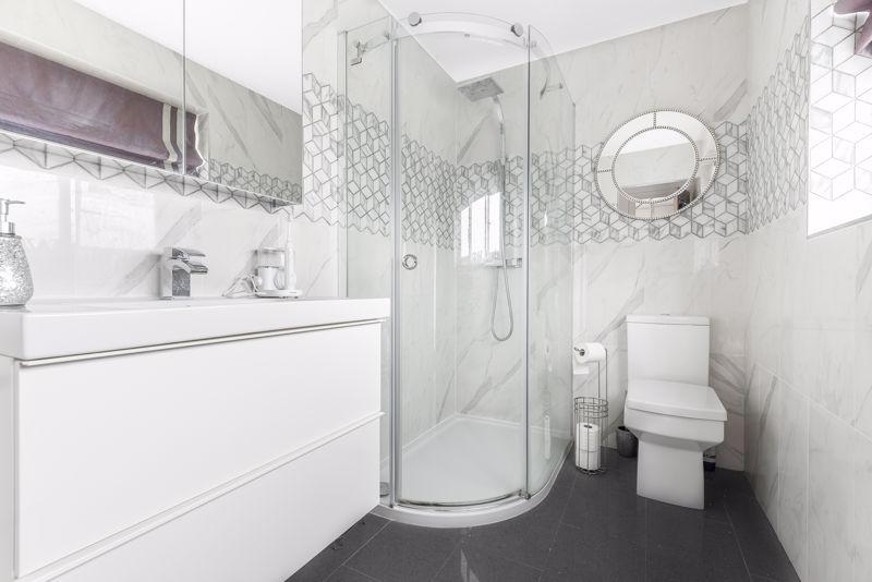 En - Suite