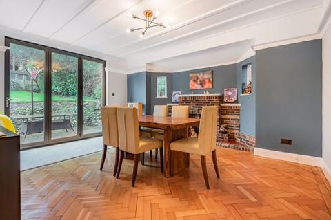 40 Woodside Road, Purley, CR8 4LP
