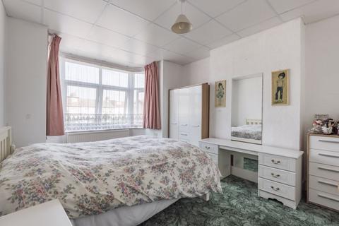 89 Framfield Road, Mitcham, CR4 2AW