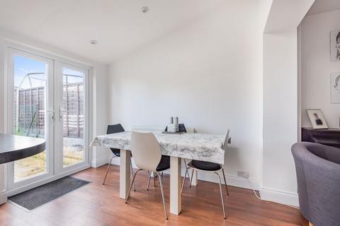 20 Benhurst Gardens, South Croydon, CR2 8NS