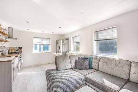 Flat 3, Graphic House Station Approach, Chipstead, Coulsdon, CR5 3TD