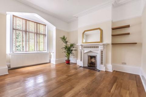 Flat 2, 101 Holmesdale Road, Reigate, RH2 0BT