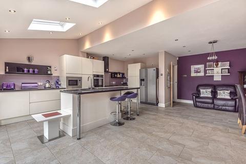 5 Woodside Road, Purley, CR8 4LQ