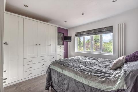 5 Woodside Road, Purley, CR8 4LQ