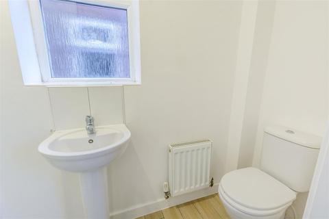 4 Doublet Close, Pye Bridge, Alfreton, DE55 4PF