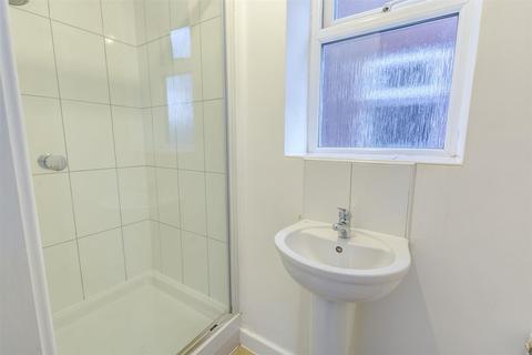 4 Doublet Close, Pye Bridge, Alfreton, DE55 4PF