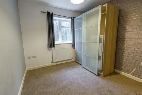 4 Doublet Close, Pye Bridge, Alfreton, DE55 4PF