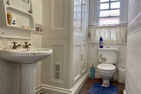 276 Gladstone Road, Barry, CF63 1NH