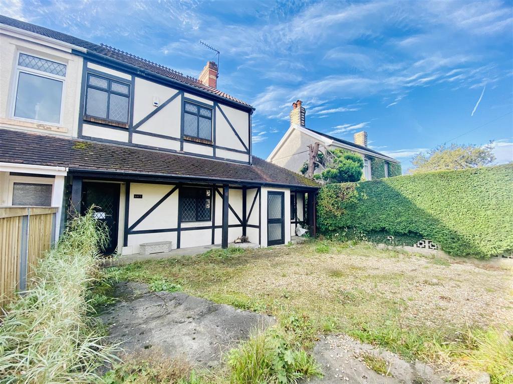 Gower Road, Upper Killay, Swansea 2 bed semidetached house £195,000