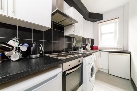 9d Alexandra Street, Perth, PH2 8EU