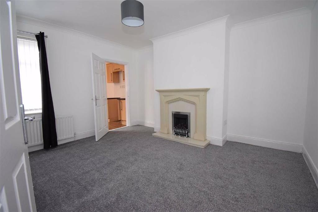 Taylor Street, South Shields 2 bed flat £70,000