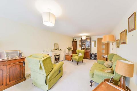 2 bedroom apartment for sale, Eleanor House, 232 London Road, St Albans, Hertfordshire, AL1 1NR