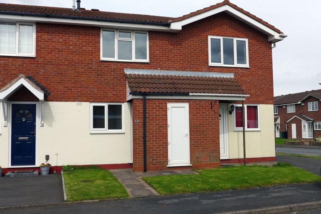 Clifton Road, Halesowen 2 bed terraced house £675 pcm (£156 pw)