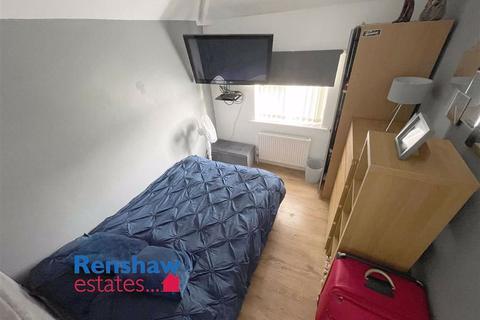 10 Darwin Avenue, Ilkeston, DE7 5GN