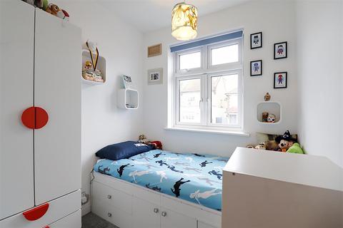 22 Grove Road, Bexleyheath, DA7 6AX