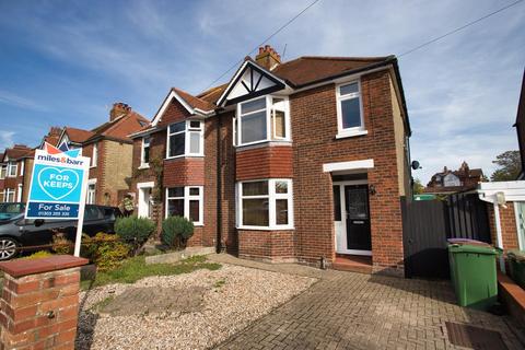 10 Dolphins Road, Folkestone, CT19 5PL