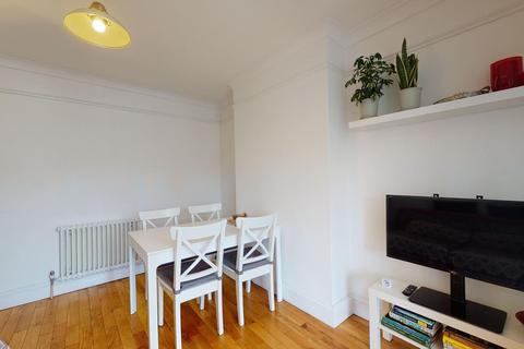 10 Dolphins Road, Folkestone, CT19 5PL