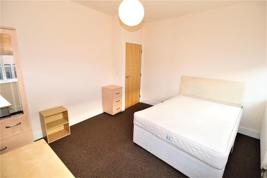 08 - Bedroom 2.JPG
