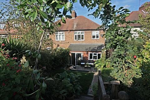 29 Brindwood Road, London, E4 8BD
