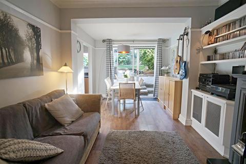 29 Brindwood Road, London, E4 8BD
