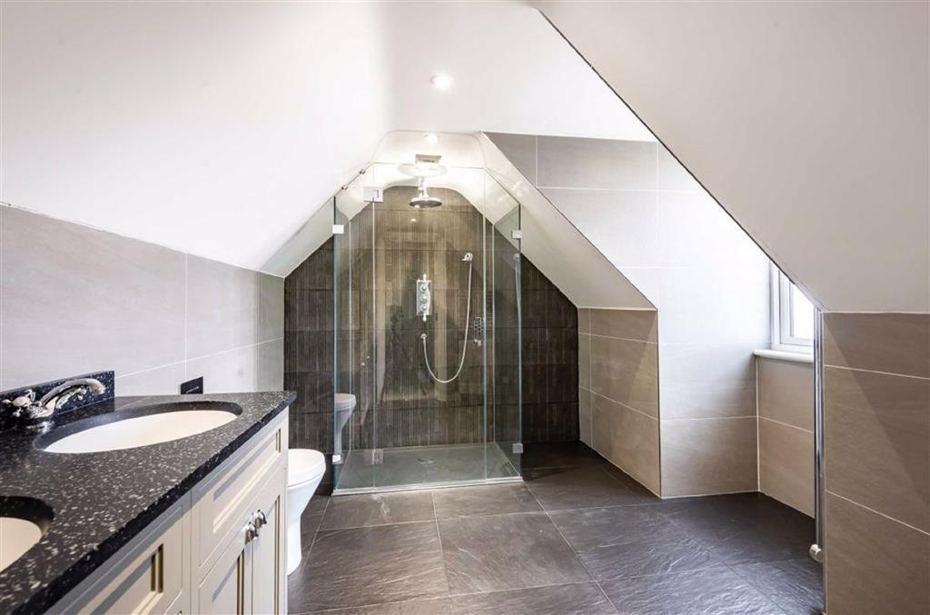Hillview Road, Mill Hill 6 bed detached house £1,750,000