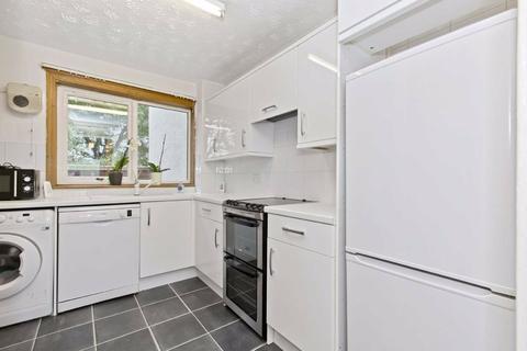 18 Glebe Drive, Perth, PH14 9RR