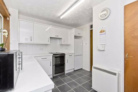 18 Glebe Drive, Perth, PH14 9RR