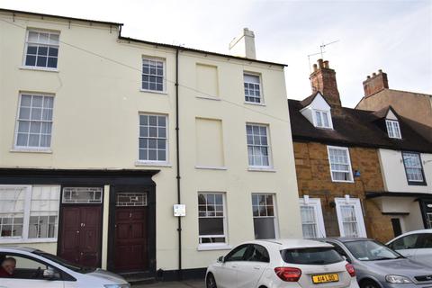 9 bedroom property for sale - Market Square, Daventry