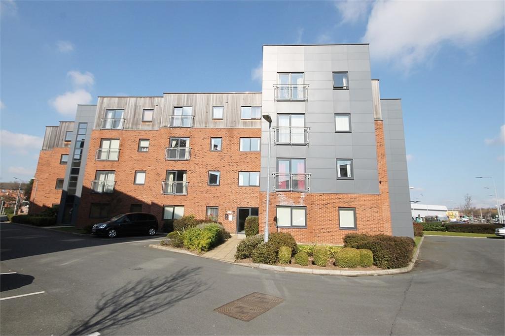 Dutton Court, Warrington, WA1 2 bed apartment £95,000