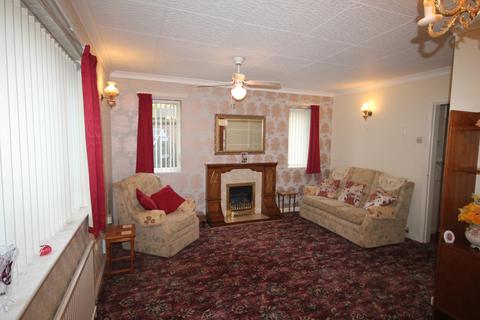 53 Stephenson Close, Glascote, Tamworth, B77 2DG