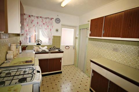 53 Stephenson Close, Glascote, Tamworth, B77 2DG