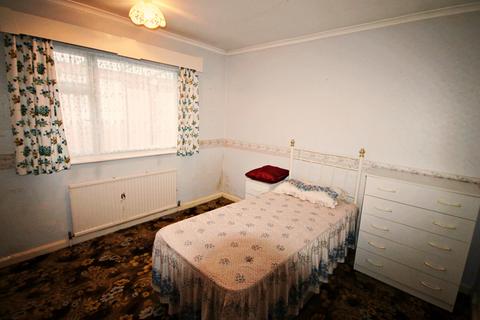 53 Stephenson Close, Glascote, Tamworth, B77 2DG