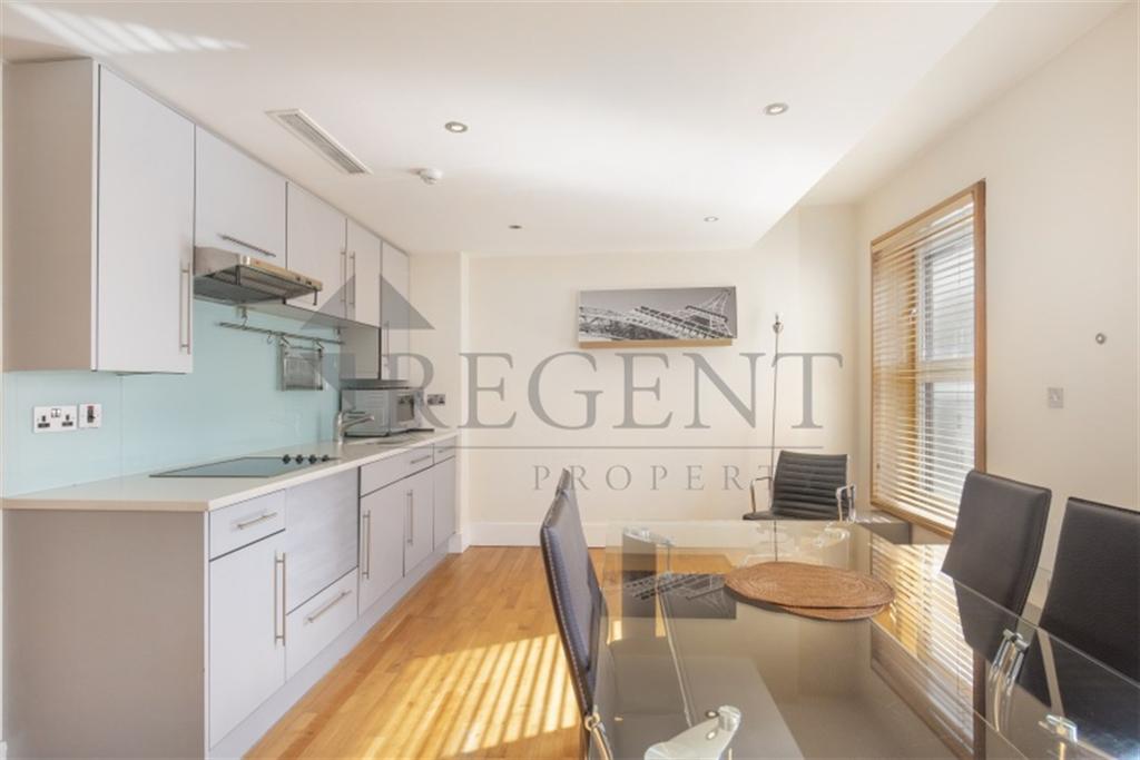 Kitchen/Dining Area