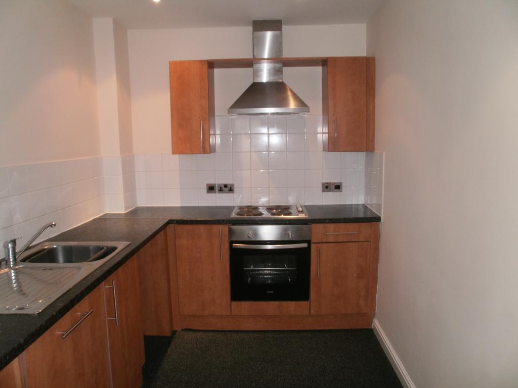 Park Road South, Middlesbrough TS5 2 bed ground floor flat £450 pcm