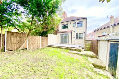 9 Fairfields Close, London, NW9 0PH