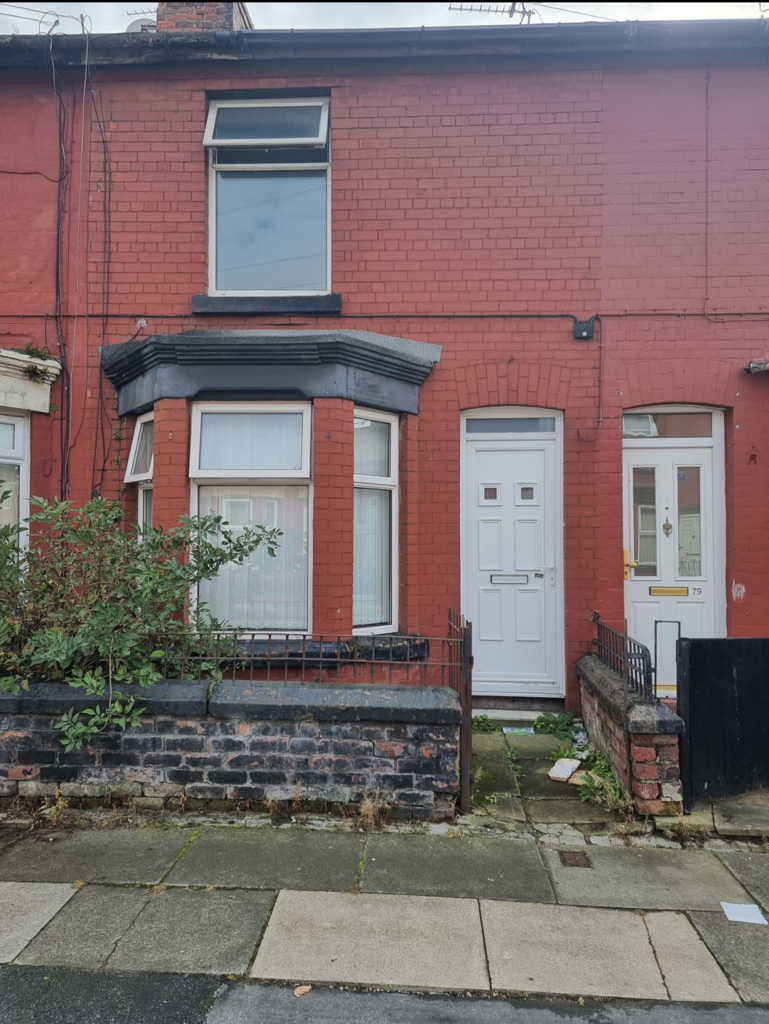 Kilburn Street, Bootle, Liverpool... 2 bed terraced house £40,000