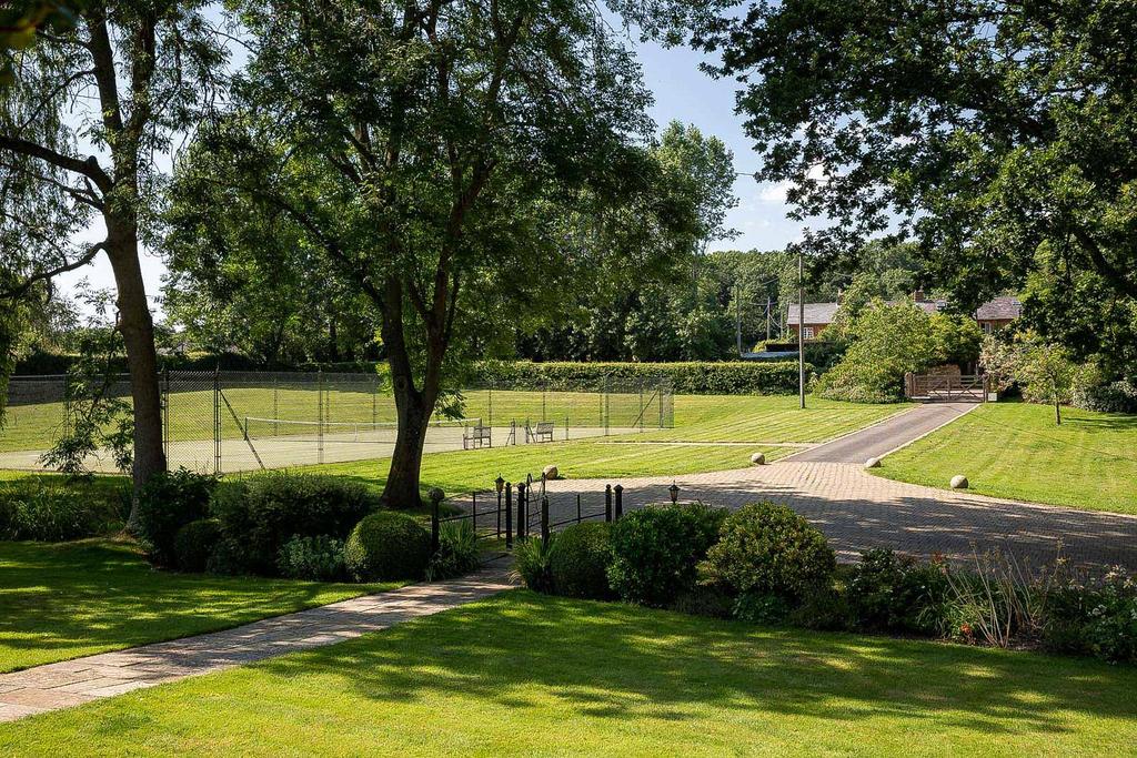 Front Grounds
