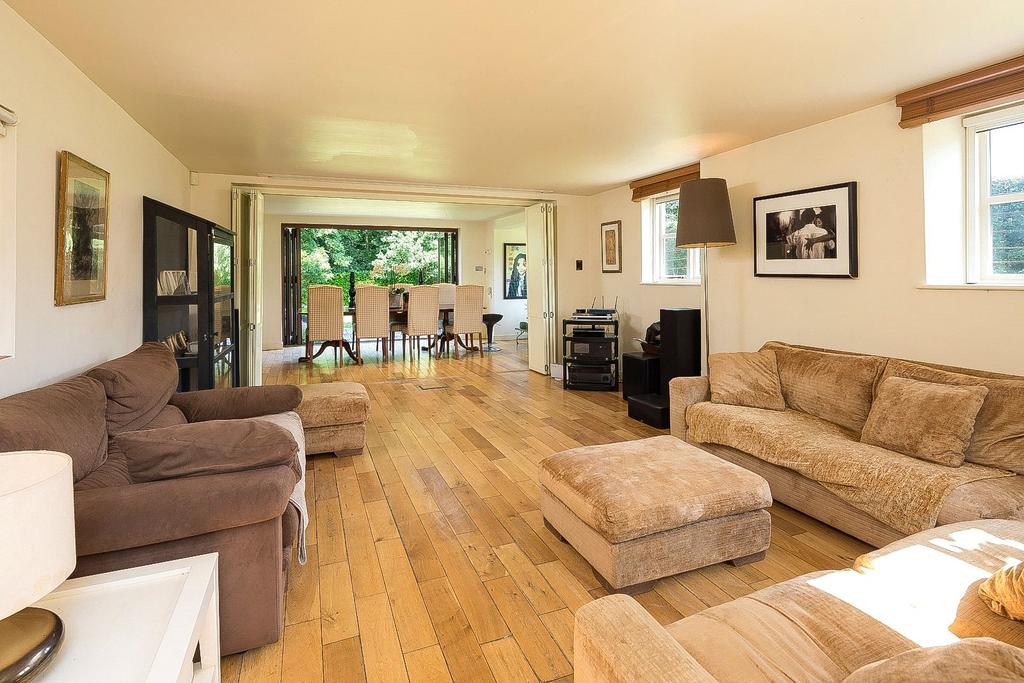 Family/Cinema Room
