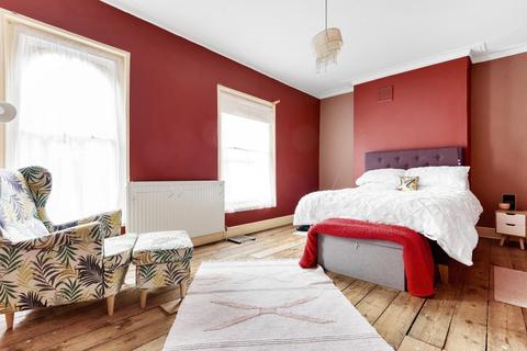 40 Akerman Road, London, SW9 6SN