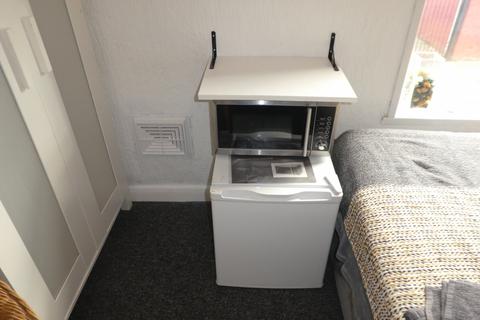 Studio to rent, Edgwick Road, Coventry, CV6