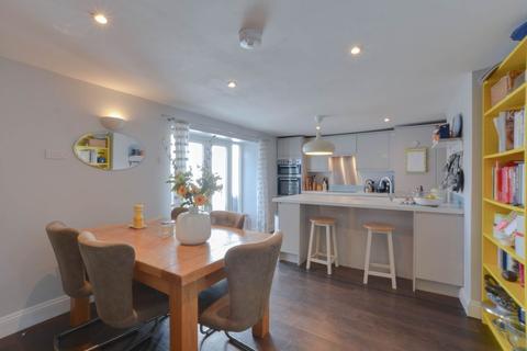 51 Newtown, Trowbridge, BA14 0BD