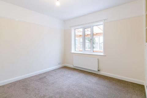 59 Barmby Road, Pocklington, York, YO42 2DW