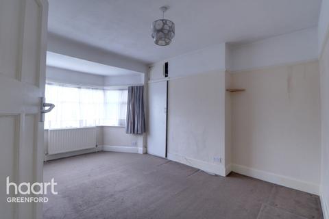 153 Costons Lane, Greenford, UB6 9AD