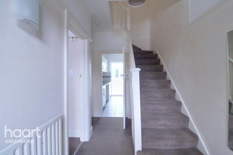 153 Costons Lane, Greenford, UB6 9AD