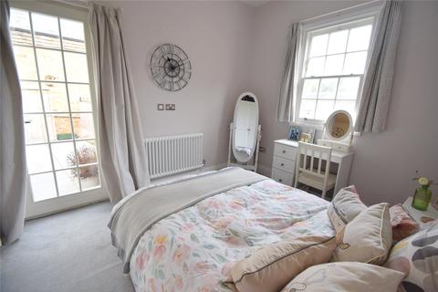 25a Kings Road, Windsor, SL4 2AD